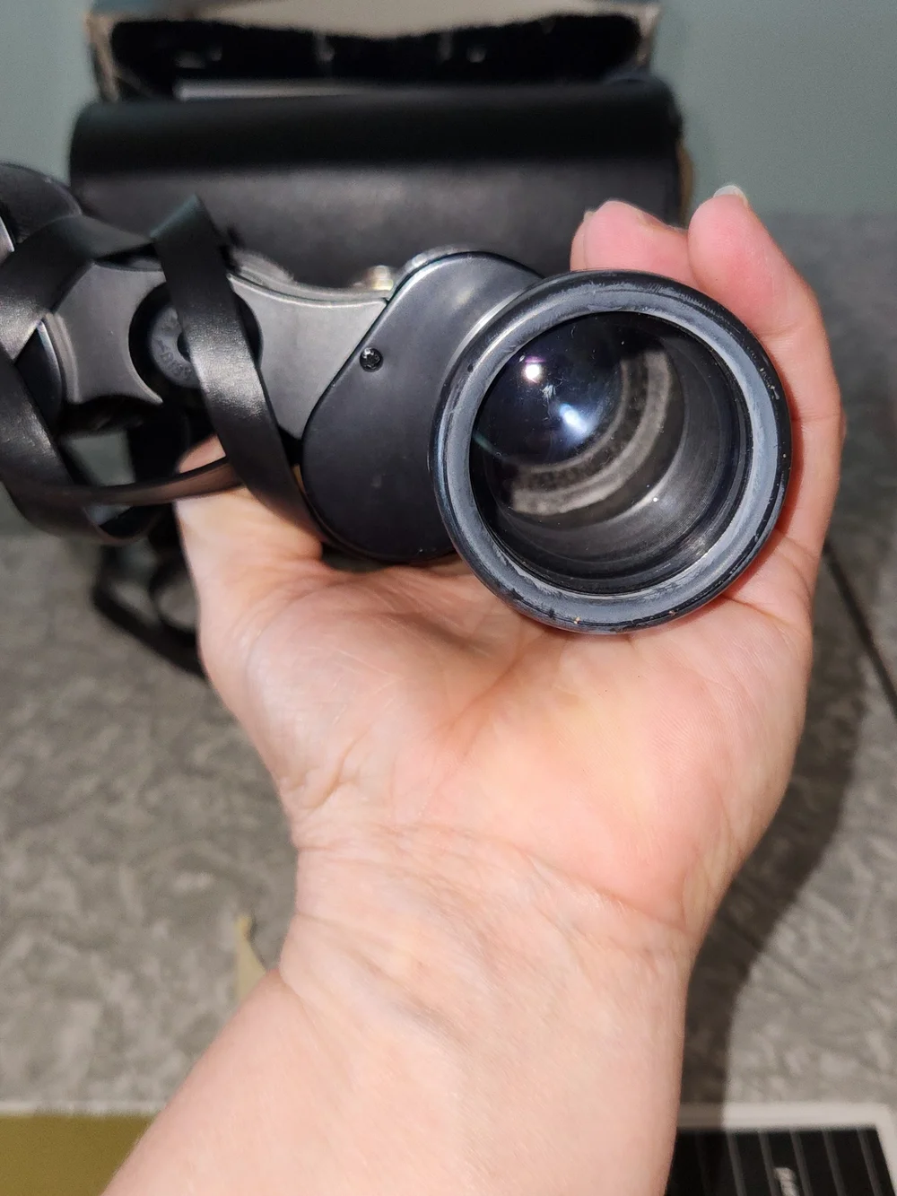 8x40 ZCF Black Binoculars with Coated Optics